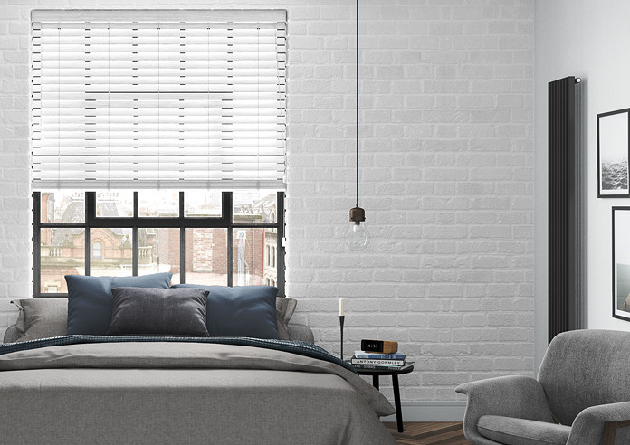 wooden_venetian_brilliant_white_fine_grain_main.jpg